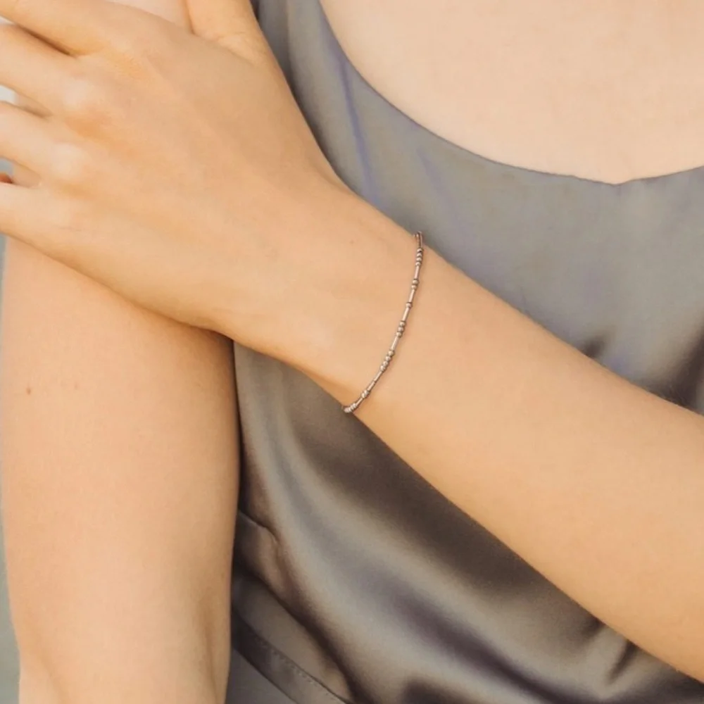 N/A elegant silver